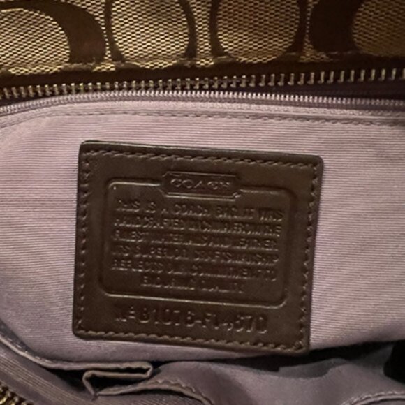 Coach F14670 Large Signature Gallery Tote - Picture 3 of 4